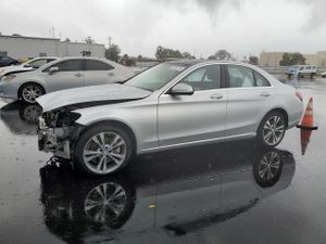 Mercedes-Benz C 300 4MATIC 2.0L 4 2015