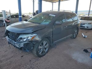 Nissan Pathfinder S 3.5L 6 2015