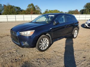 Mitsubishi Outlander SE 2.0L 4 2011