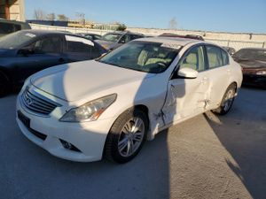 Infiniti G37 3.7L 6 2013