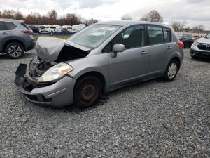 Nissan Versa S 1.8L 4 2009