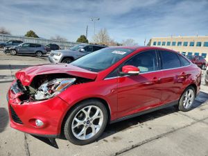 Ford Focus SEL 2.0L 4 2012