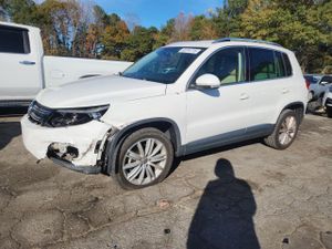 Volkswagen Tiguan S 2.0L 4 2012