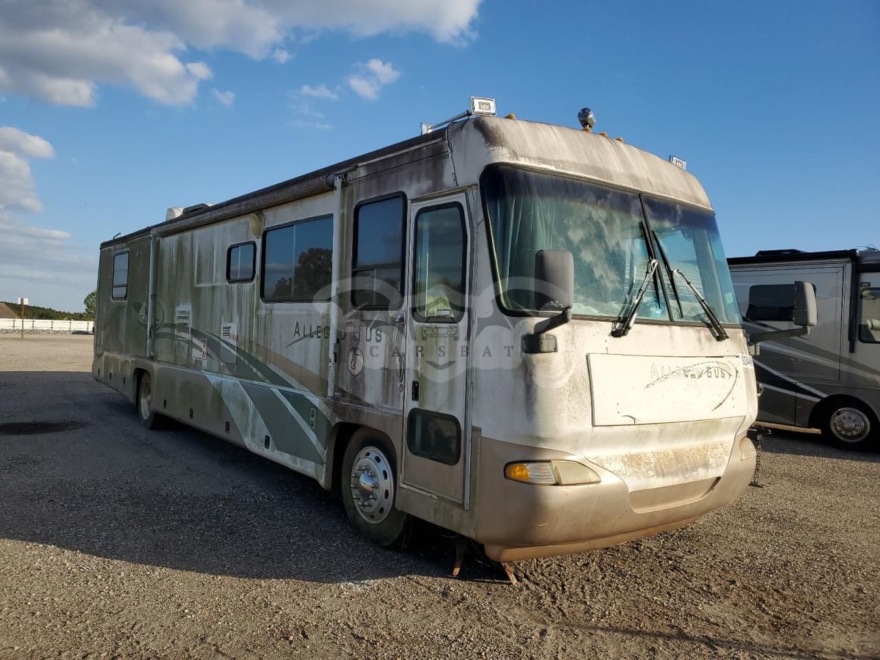 Freightliner X-line X LINE MOTOR HOME 6 2000