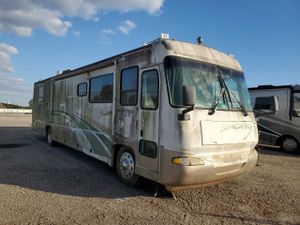 Freightliner X-line X LINE MOTOR HOME 6 2000