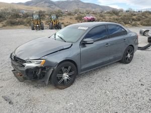 Volkswagen Jetta SE 1.8L 4 2014