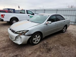 Toyota Camry LE 2.4L 4 2002