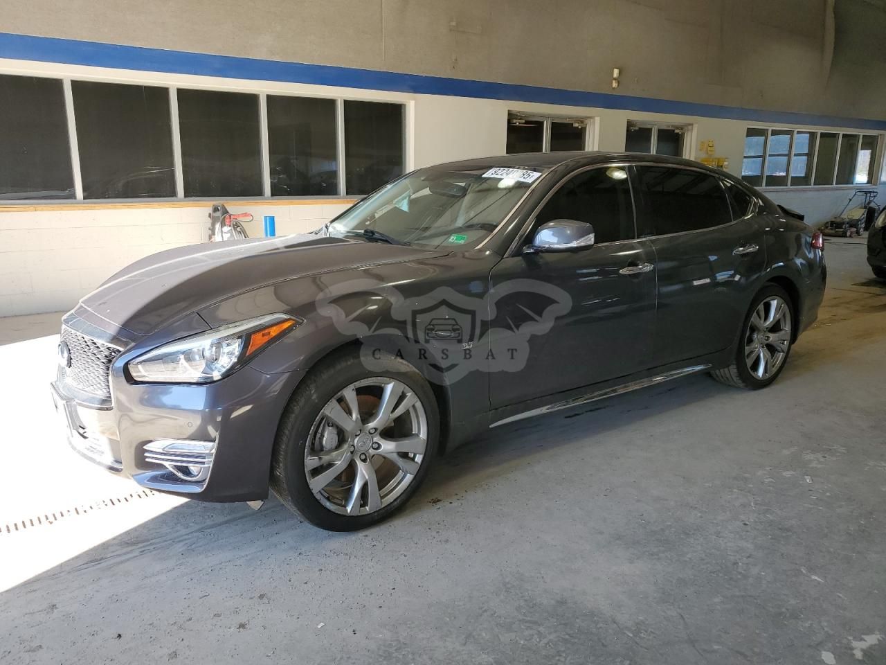Infiniti Q70 3.7 3.7L 6 2015