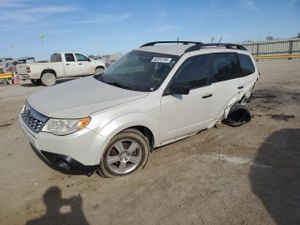 Subaru Forester 2.5X 2.5L 4 2012