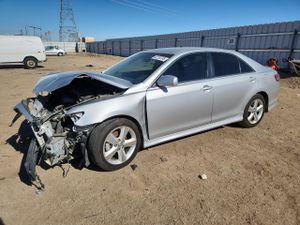 Toyota Camry BASE 2.5L 4 2010