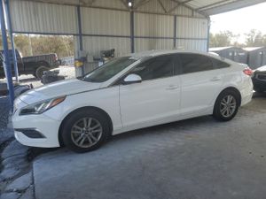 Hyundai Sonata SE 2.4L 4 2015