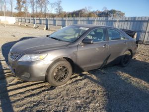 Toyota Camry BASE 2.5L 4 2011