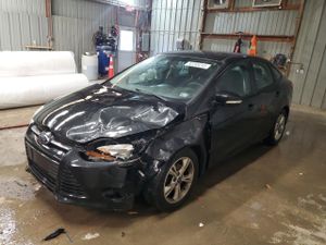 Ford Focus SE 2.0L 4 2013
