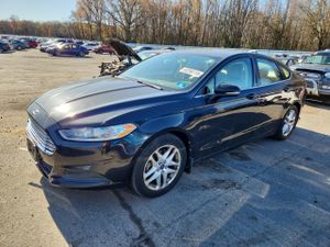 Ford Fusion SE 2.5L 4 2013