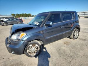 Kia Soul + 2.0L 4 2011