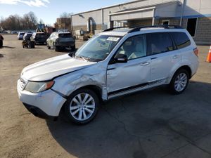 Subaru Forester 2.5X PREMIUM 2.5L 4 2011