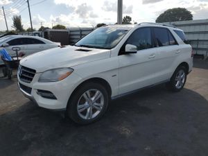 Mercedes-Benz ML 350 4MATIC 3.5L 6 2012