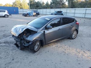 Ford Focus TITANIUM 2.0L 4 2014