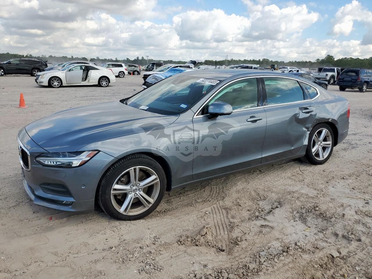 Volvo S90 T5 MOMENTUM 2.0L 4 2018