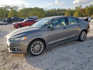 Ford Fusion SE 2.0L 4 2014