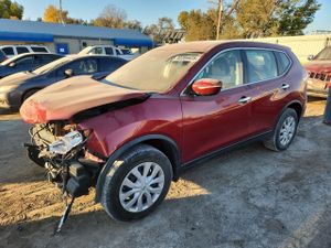 Nissan Rogue S 2.5L 4 2015