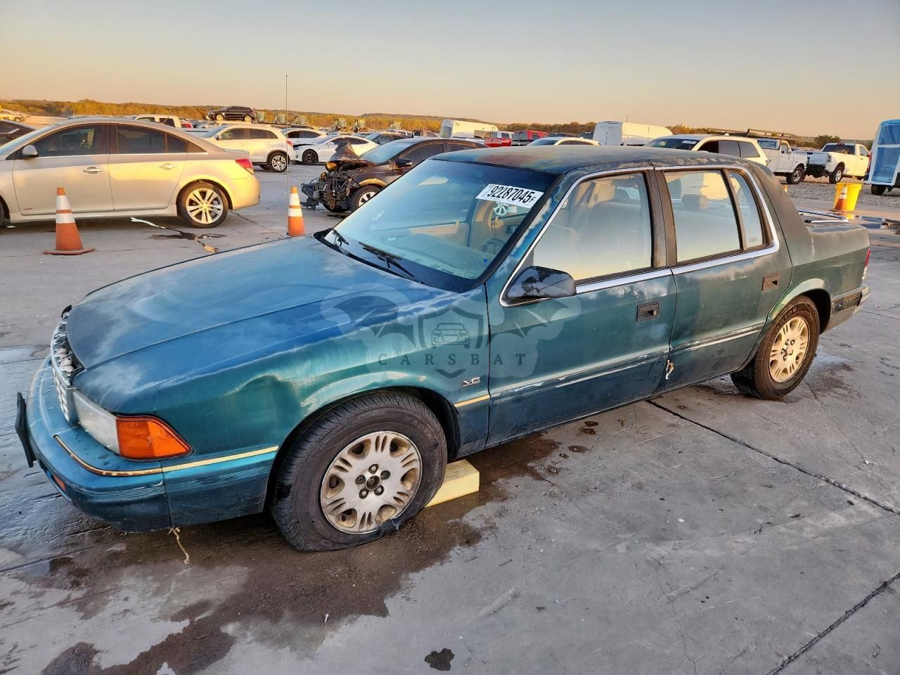 Plymouth Acclaim 3.0L 6 1995