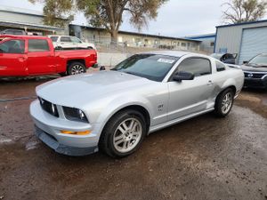 Ford Mustang GT 4.6L 8 2006