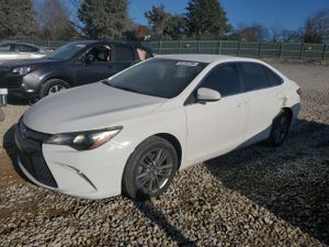 Toyota Camry LE 2.5L 4 2015