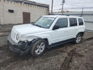 Jeep Patriot LIMITED 2.4L 4 2014