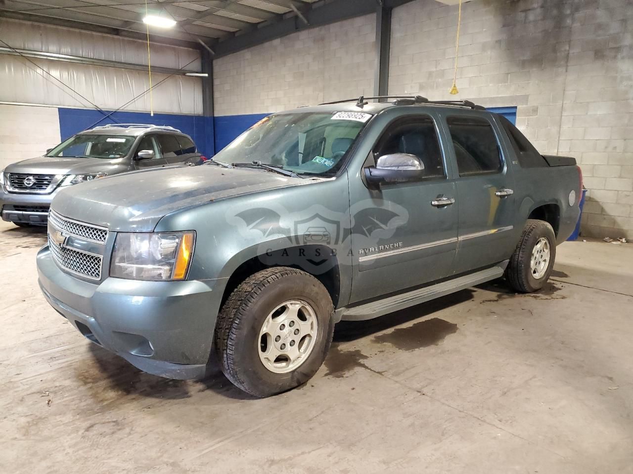 Chevrolet Avalanche LTZ 5.3L 8 2011