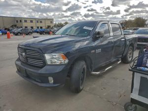 RAM 1500 ST 5.7L 8 2013