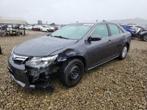 Toyota Camry L 2.5L 4 2013
