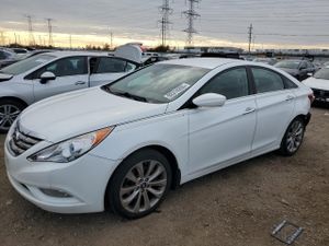 Hyundai Sonata SE 2.4L 4 2012