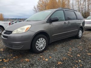Toyota Sienna CE 3.3L 6 2004