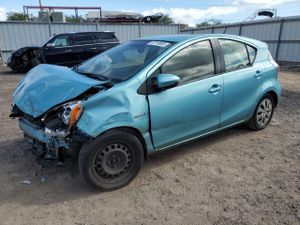 Toyota Prius 1.5L 4 2013