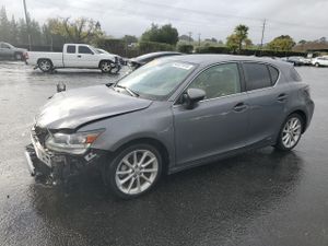 Lexus CT 200 1.8L 4 2013