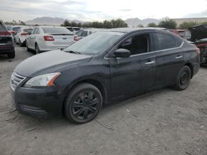 Nissan Sentra S 1.8L 4 2015
