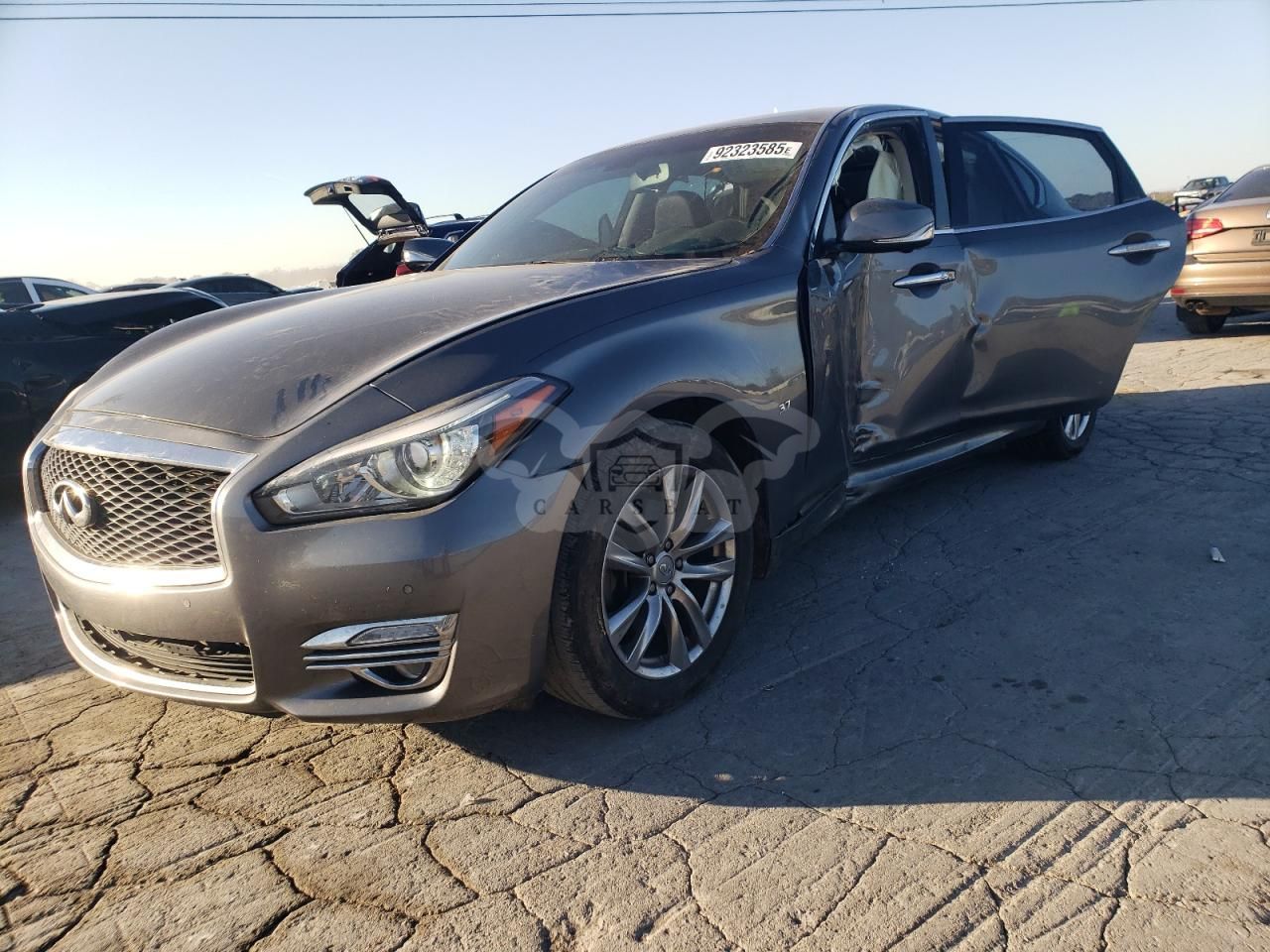 Infiniti Q70 3.7 3.7L 6 2015
