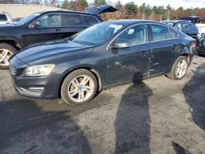 Volvo S60 T5 2.5L 5 2014