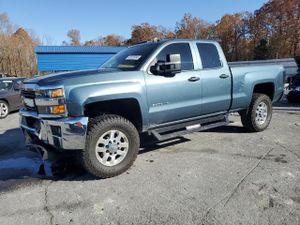 Chevrolet Silverado 1500 K2500 HEAVY DUTY LT 6.6L 8 2015