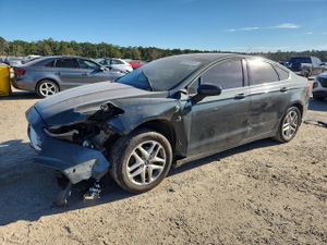 Ford Fusion SE 2.5L 4 2015