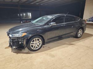 Ford Fusion SE 2.5L 4 2013