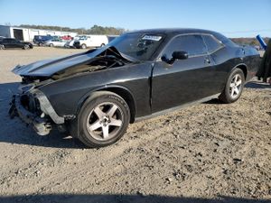 Dodge Challenger SE 3.5L 6 2010