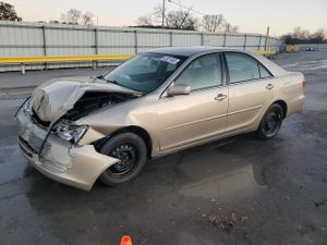 Toyota Camry LE 2.4L 4 2002
