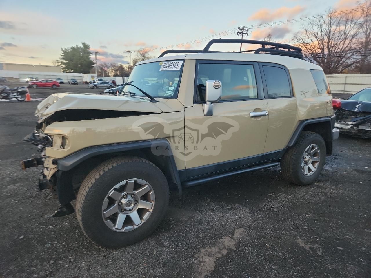Toyota FJ Cruiser 4.0L 6 2014