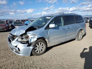 Chrysler Town & Country TOURING 3.6L 6 2013