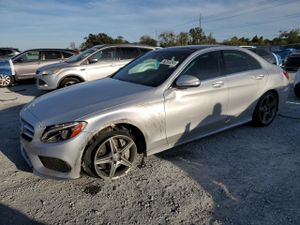 Mercedes-Benz C 300 4MATIC 2.0L 4 2015