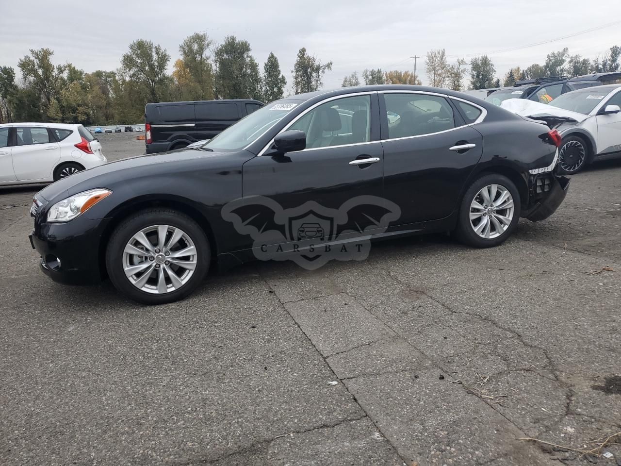 Infiniti M37 X 3.7L 6 2011