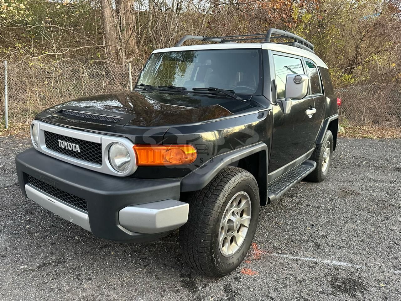 Toyota FJ Cruiser 4.0L 6 2012