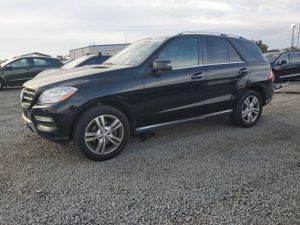 Mercedes-Benz ML 350 3.5L 6 2015